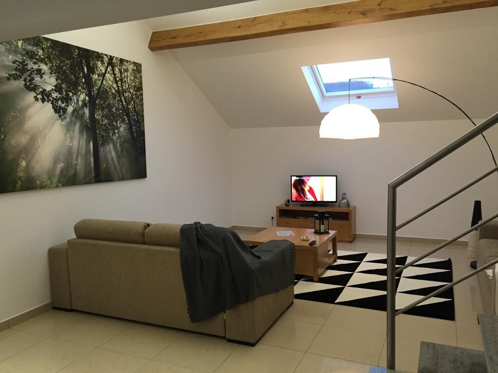 Gites Des Sablons Chatillon-sur-Marne Bagian luar foto